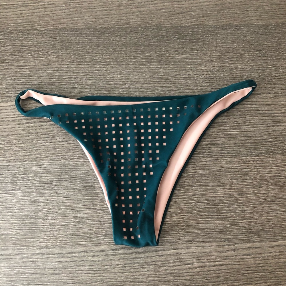 Laser Cutout bikini bottoms